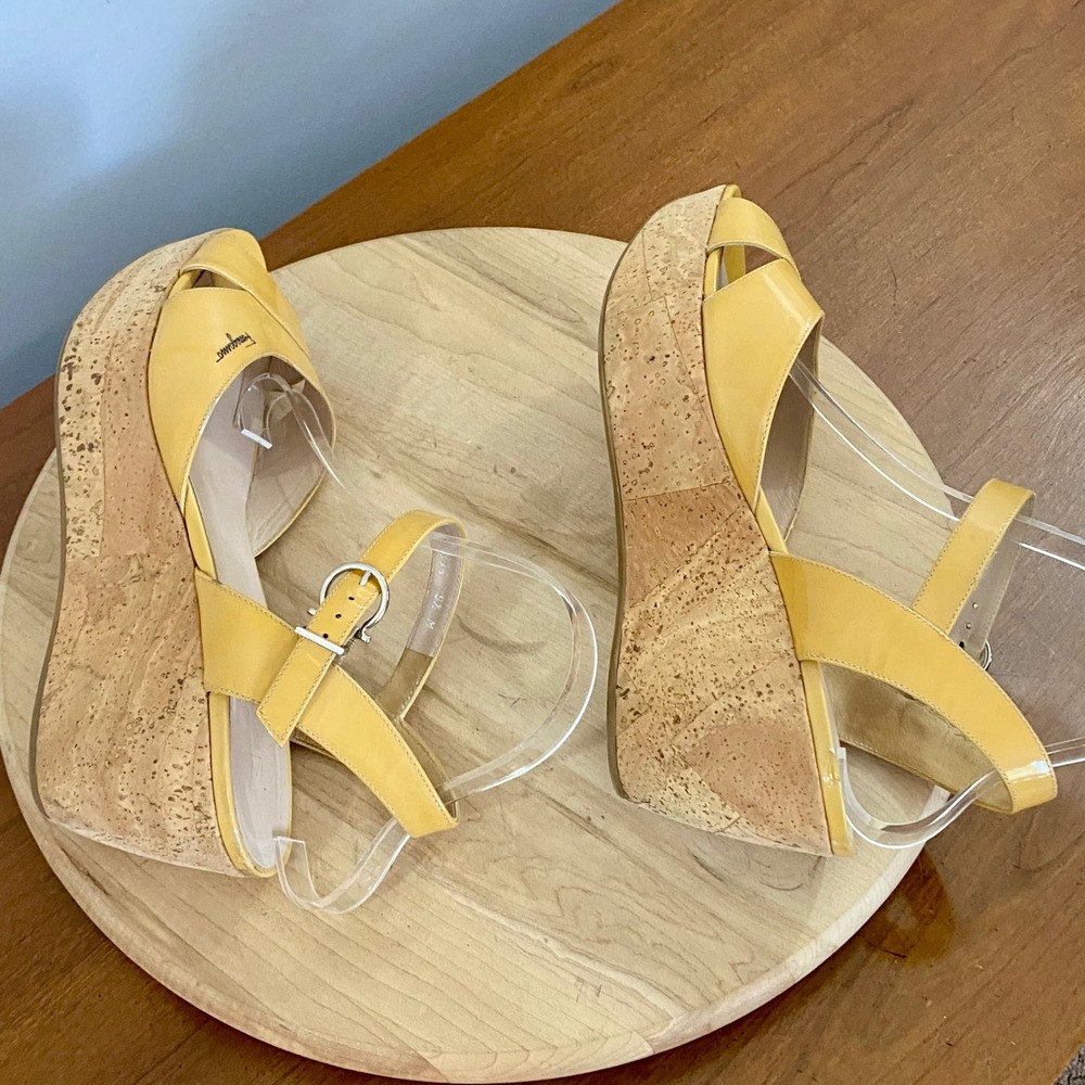 Salvatore Ferragamo Yellow Patent Leather Wedge Sandals Womens 9.5 Italy READ* - Picture 8 of 15